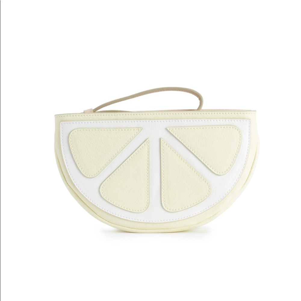 🍋 Lauren Conrad lemon Wristlet.🍋🍋🍋🍋🍋